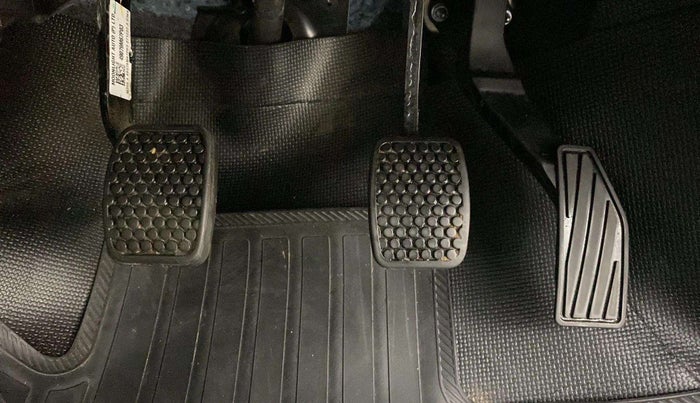 2023 Maruti Alto K10 VXI, Petrol, Manual, 6,252 km, Pedals