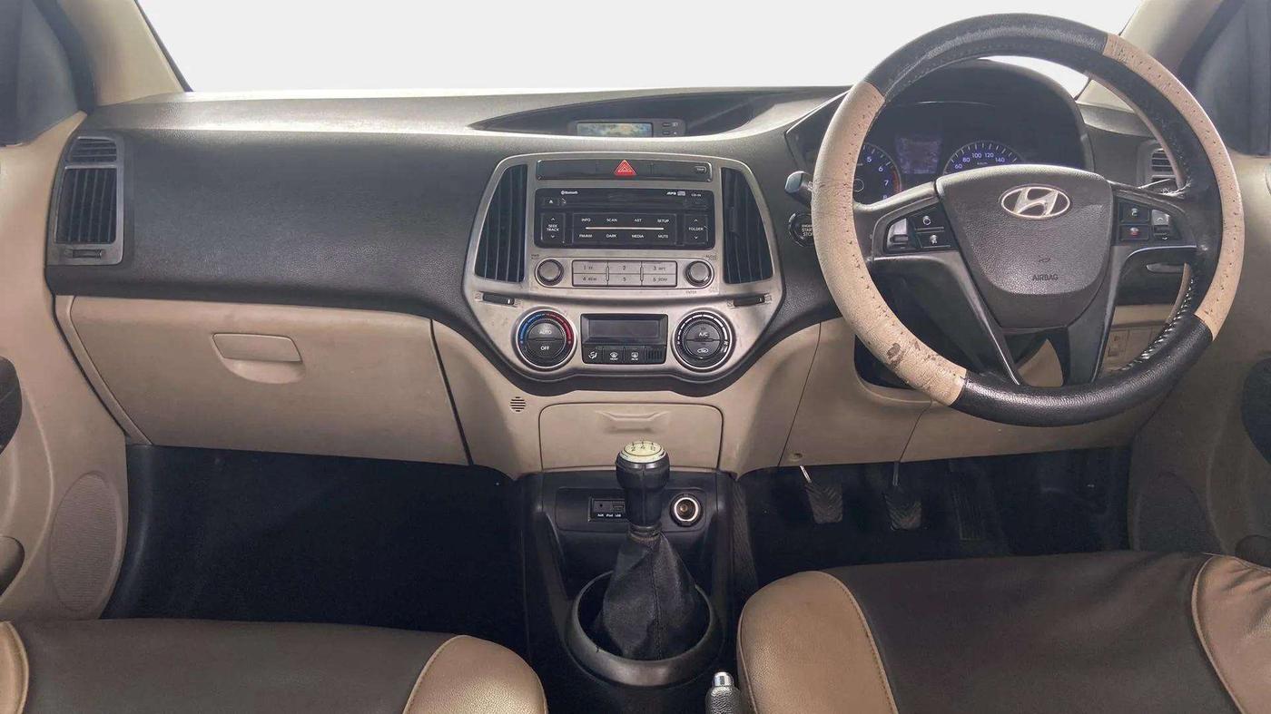 2013 Hyundai i20 ASTA 1.2, Petrol, Manual, 79,439 km, Dashboard