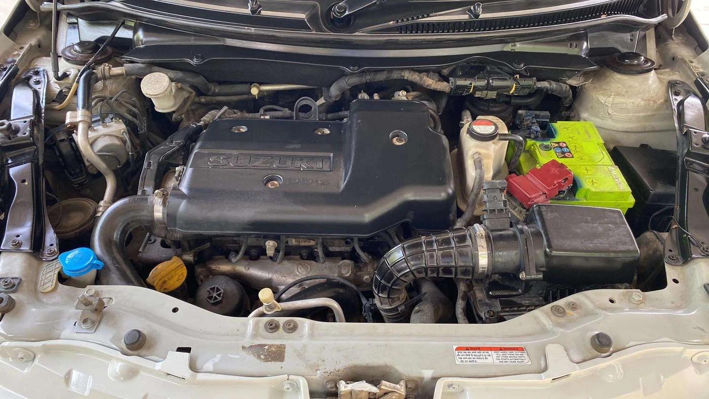 2015 Maruti Swift Dzire VDI ABS, Diesel, Manual, 85,089 km, Open Bonet