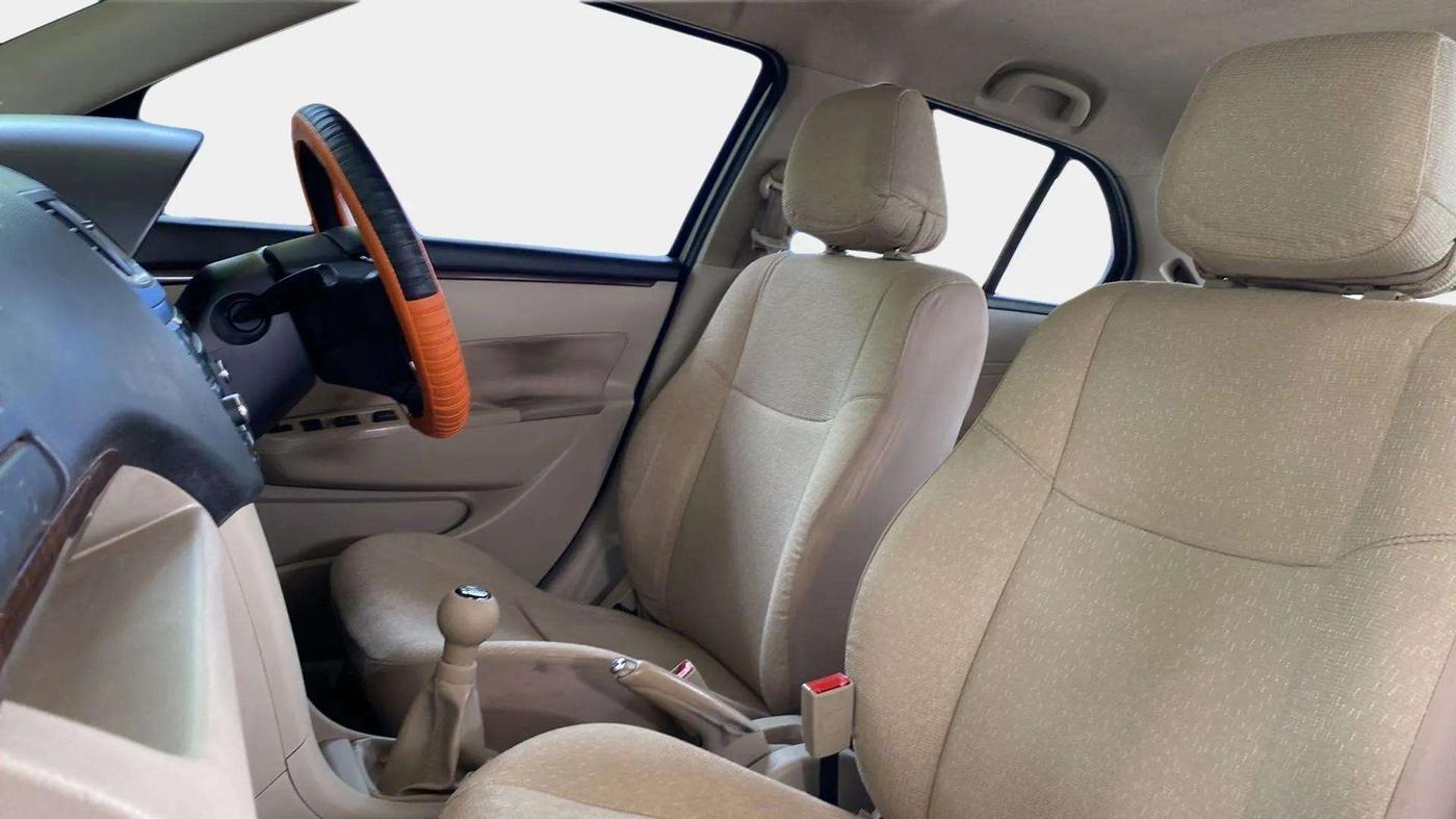 2015 Maruti Swift Dzire VDI ABS, Diesel, Manual, 85,089 km, Right Side Front Door Cabin