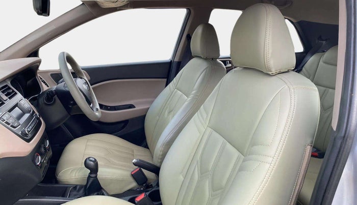 2019 Hyundai Elite i20 MAGNA PLUS 1.2, Petrol, Manual, 31,914 km, Right Side Front Door Cabin