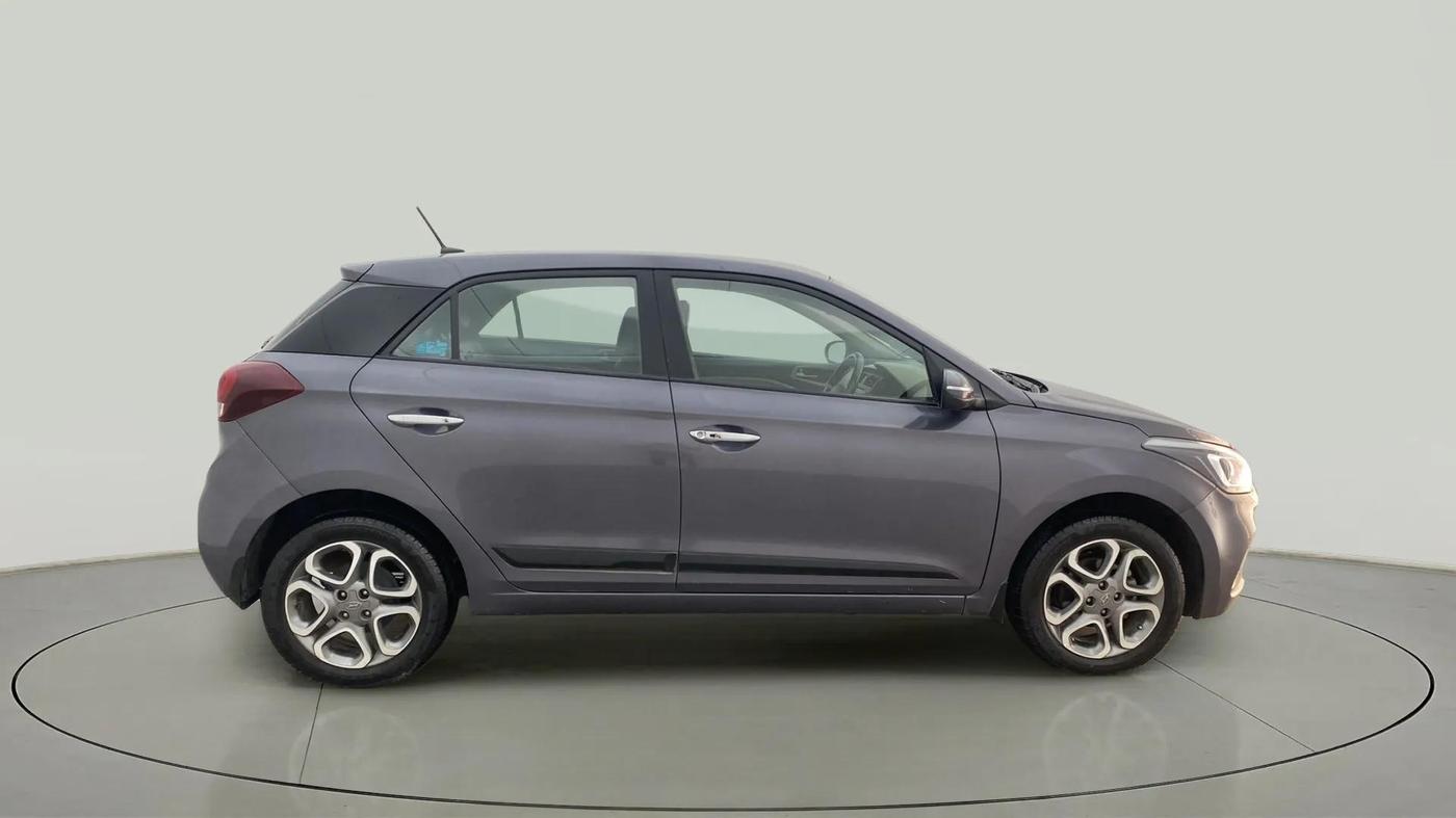 2018 Hyundai Elite i20 ASTA 1.2 (O), Petrol, Manual, 90,975 km, Right Side