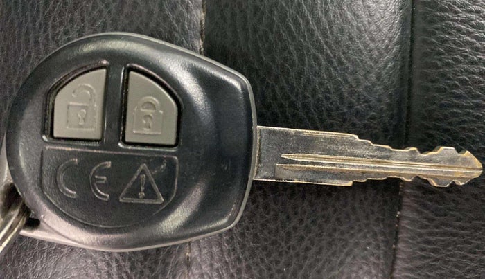 2018 Maruti Baleno DELTA PETROL 1.2, Petrol, Manual, 43,510 km, Key Close Up