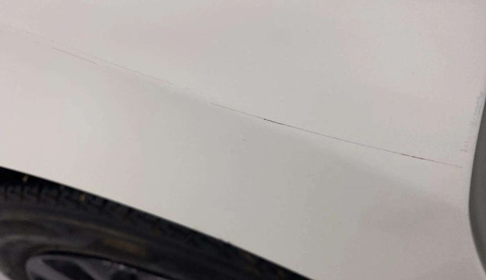 2018 Maruti Baleno DELTA PETROL 1.2, Petrol, Manual, 43,510 km, Right quarter panel - Minor scratches