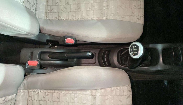 2013 Maruti Wagon R 1.0 VXI, Petrol, Manual, 10,308 km, Gear Lever