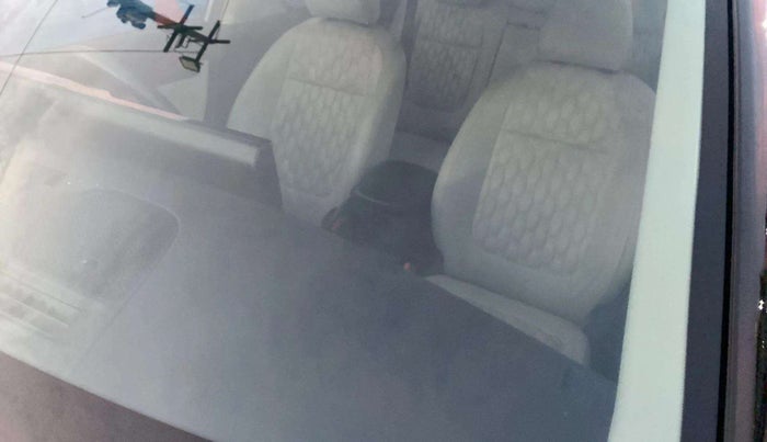 2020 KIA SELTOS HTX 1.5 PETROL, Petrol, Manual, 36,631 km, Front windshield - Minor spot on windshield