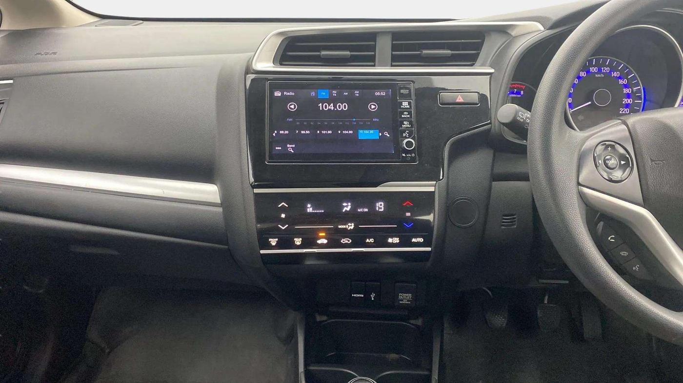 2017 Honda WR-V 1.2L I-VTEC VX MT, Petrol, Manual, 28,012 km, Air Conditioner