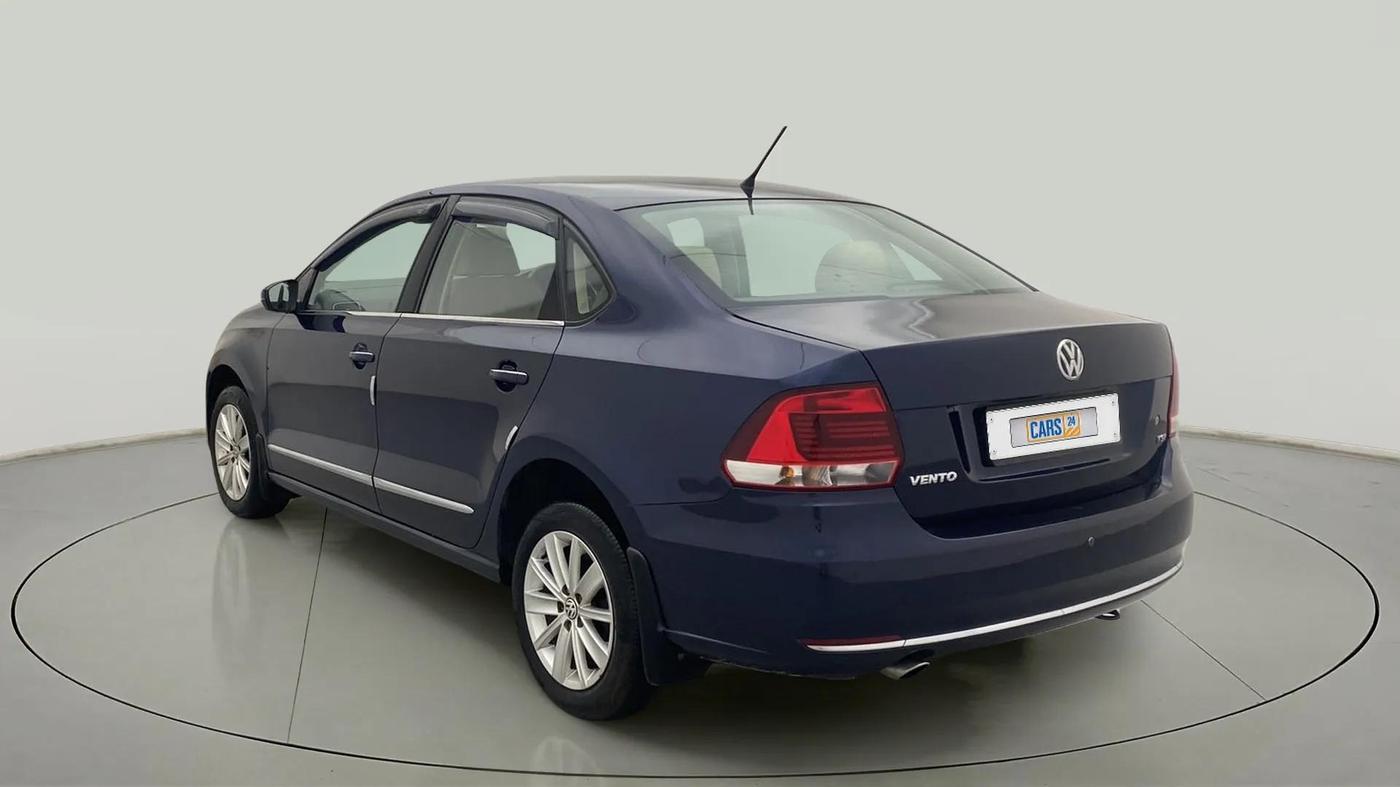 2015 Volkswagen Vento HIGHLINE PETROL AT, Petrol, Automatic, 42,180 km, Left Back Diagonal