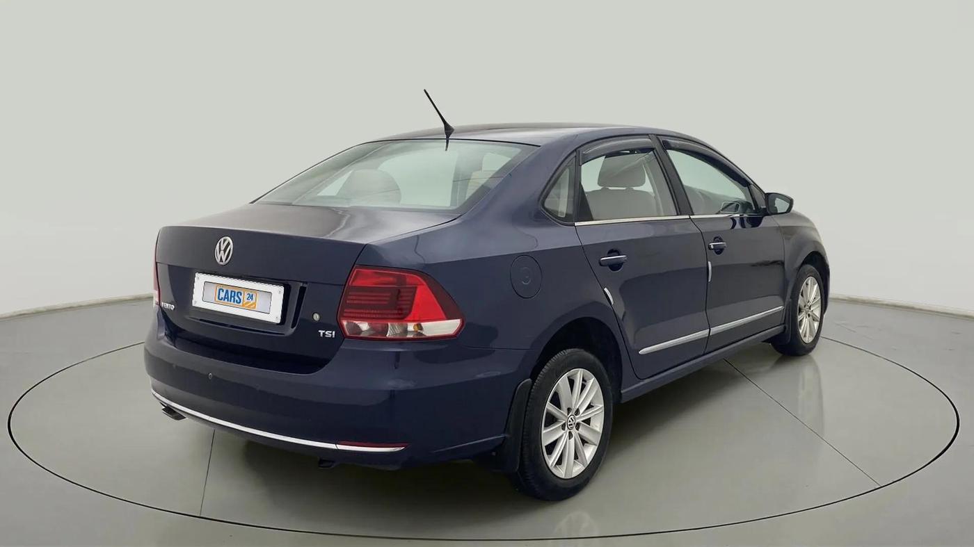 2015 Volkswagen Vento HIGHLINE PETROL AT, Petrol, Automatic, 42,180 km, Right Back Diagonal
