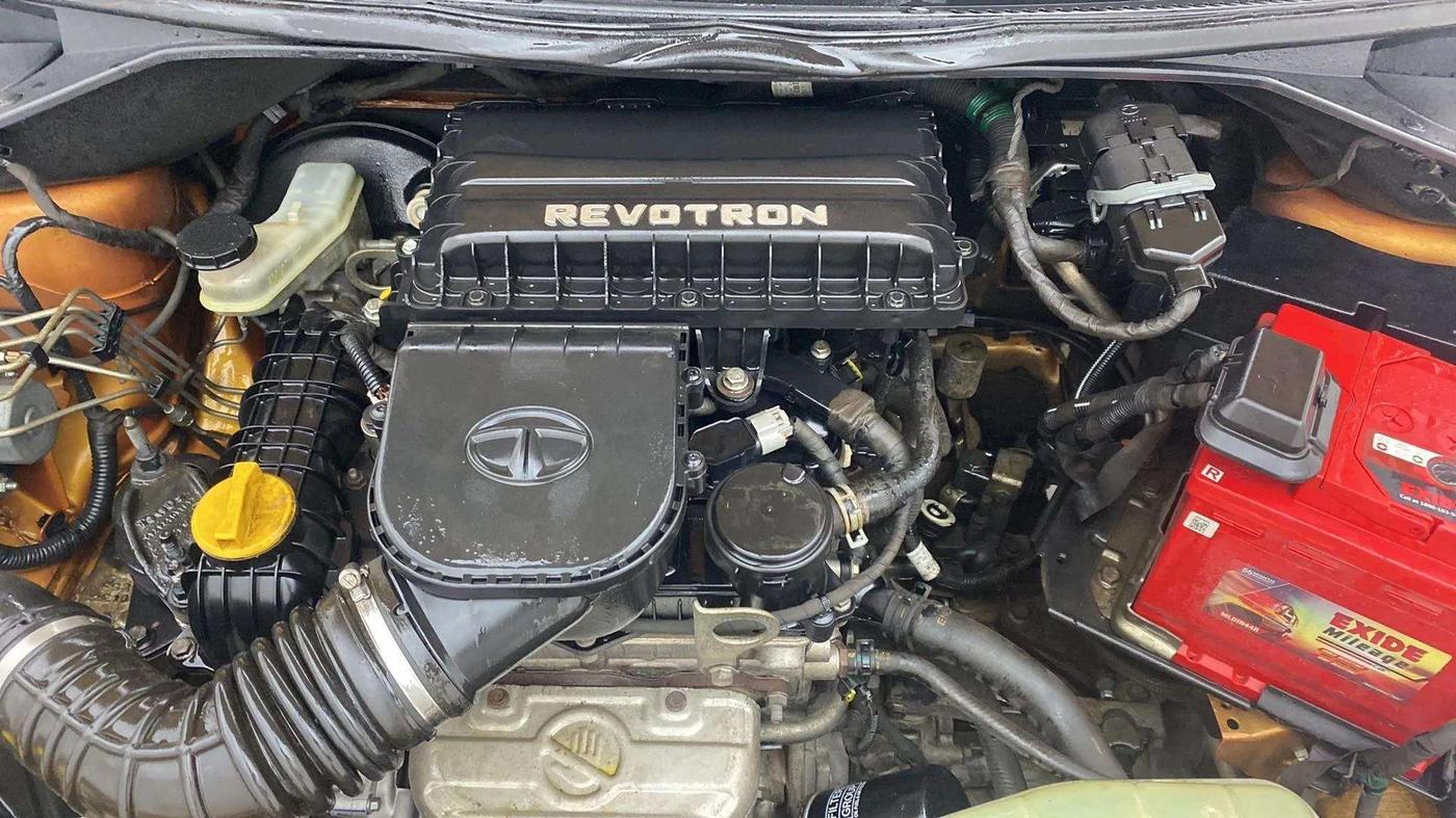 2018 Tata Tiago XZ PETROL, Petrol, Manual, 50,472 km, Open Bonet