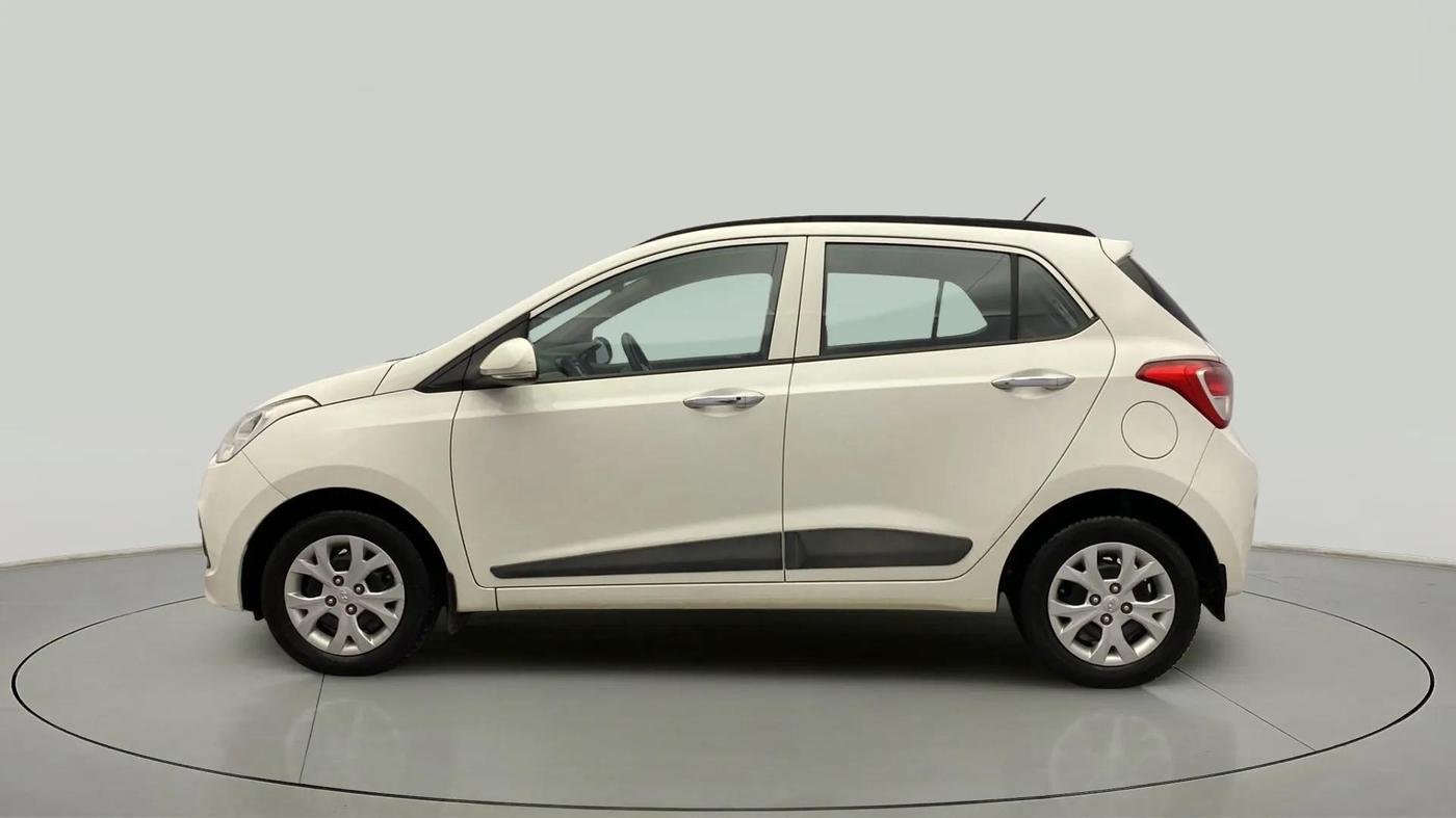 2013 Hyundai Grand i10 SPORTZ 1.2 KAPPA VTVT, Petrol, Manual, 84,841 km, Left Side