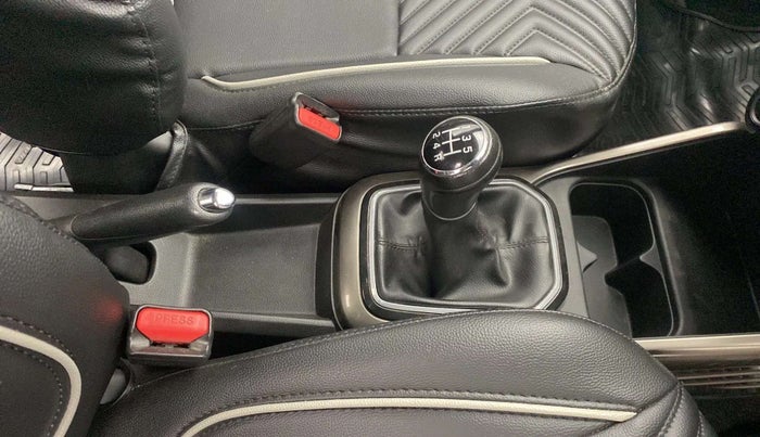 2018 Maruti IGNIS DELTA 1.2, Petrol, Manual, 30,201 km, Gear Lever