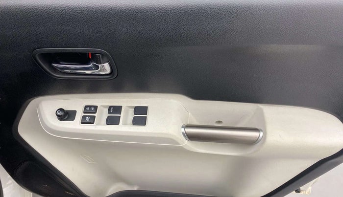 2018 Maruti IGNIS DELTA 1.2, Petrol, Manual, 30,201 km, Driver Side Door Panels Control
