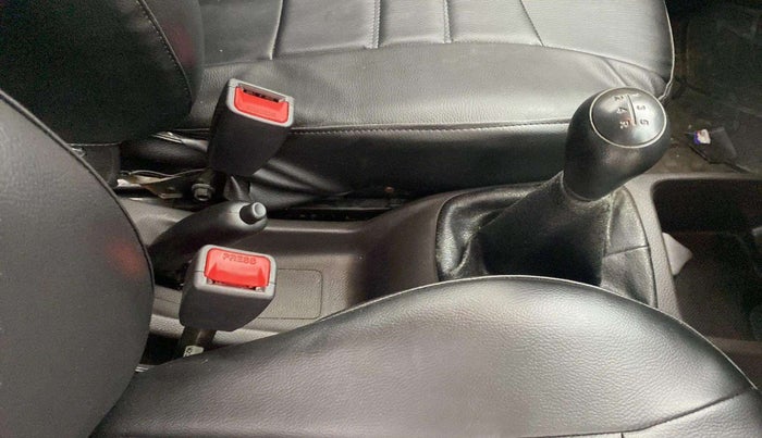 2015 Hyundai Eon ERA +, Petrol, Manual, 75,228 km, Gear Lever