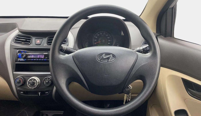 2015 Hyundai Eon ERA +, Petrol, Manual, 75,228 km, Steering Wheel Close Up