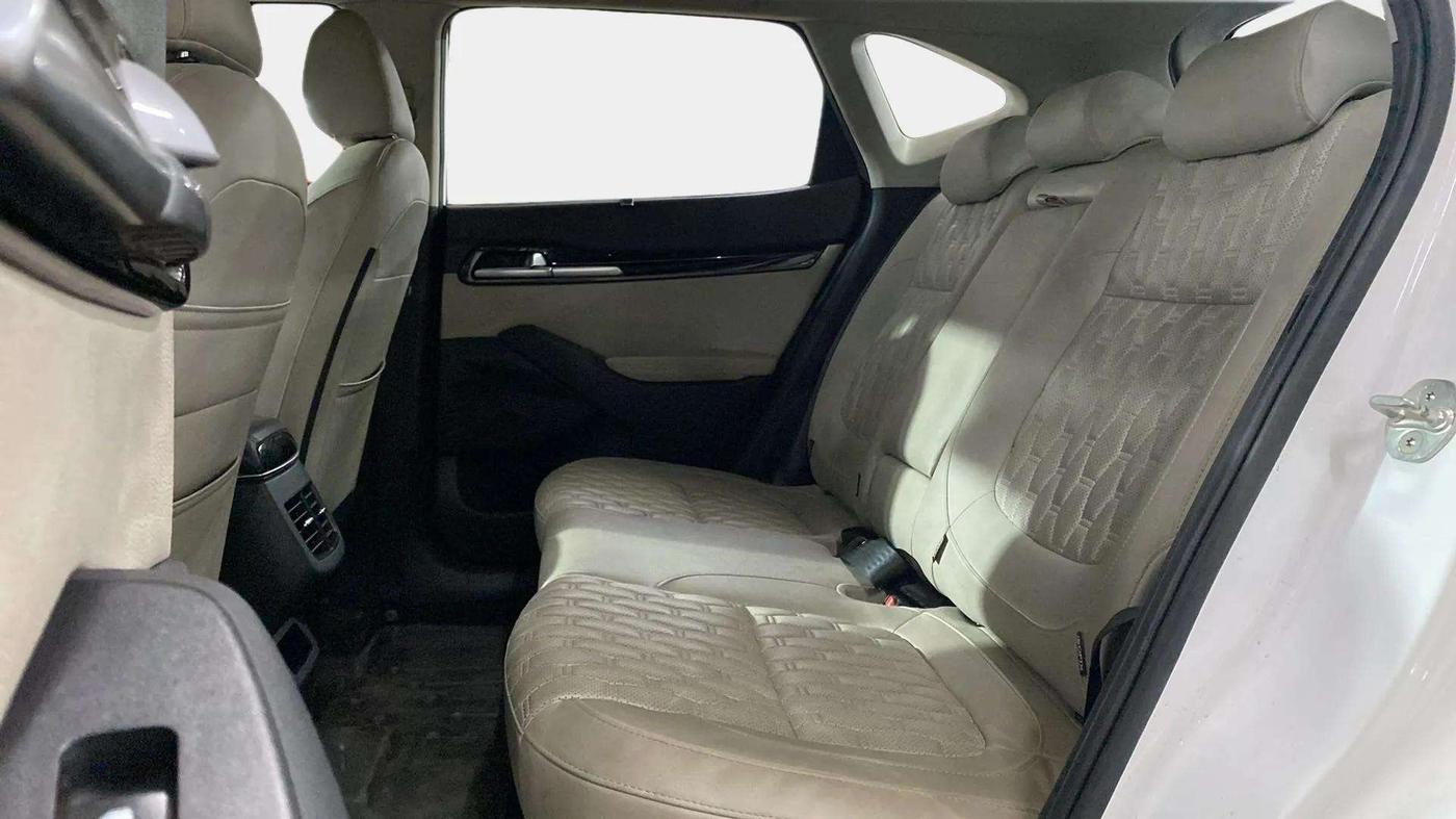 2021 KIA SELTOS HTX 1.5 PETROL, Petrol, Manual, 48,053 km, Right Side Rear Door Cabin