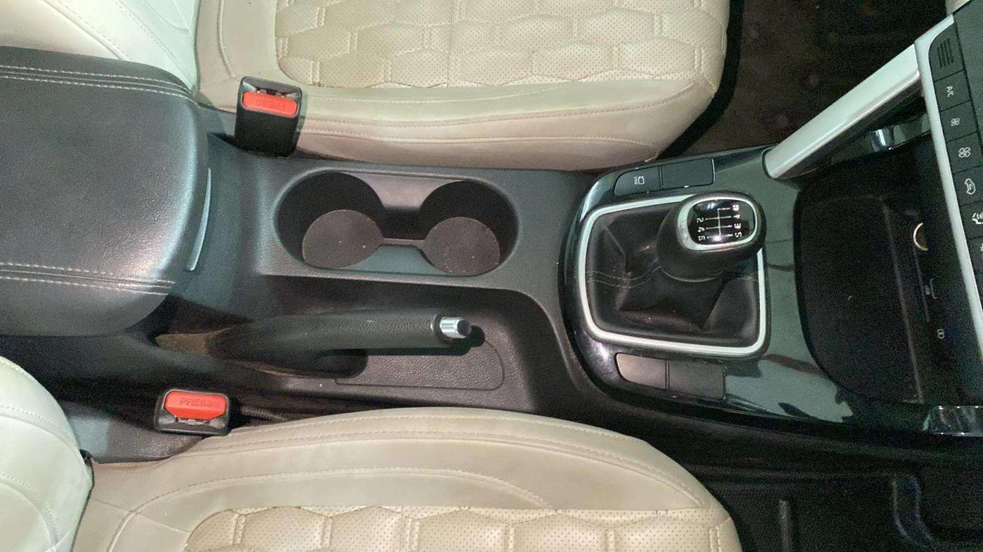 2021 KIA SELTOS HTX 1.5 PETROL, Petrol, Manual, 48,053 km, Gear Lever