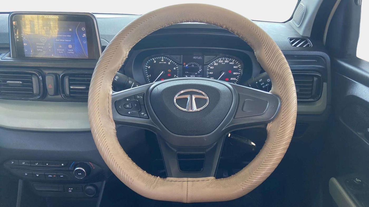2022 Tata PUNCH ADVENTURE MT, Petrol, Manual, 23,391 km, Steering Wheel Close Up