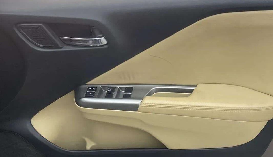 2016 Honda City 1.5L I-VTEC VX CVT, Petrol, Automatic, 90,009 km, Driver Side Door Panels Control