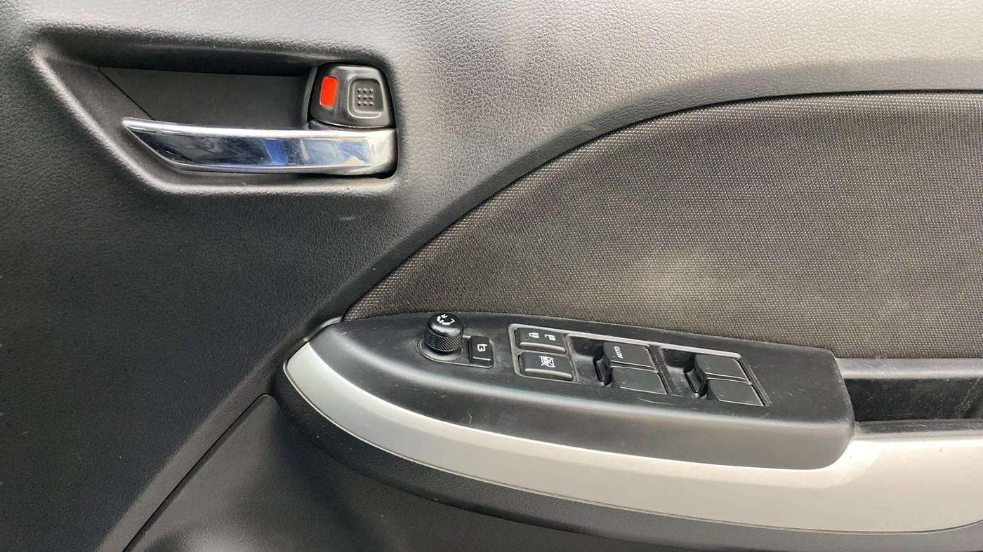 2018 Maruti Baleno ZETA CVT PETROL 1.2, Petrol, Automatic, 75,573 km, Driver Side Door Panels Control