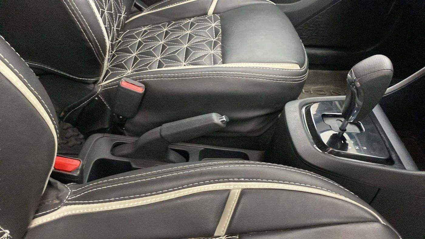 2022 Tata PUNCH  ACCOMPLISHED AMT CAMO EDITION, Petrol, Automatic, 8,134 km, Gear Lever