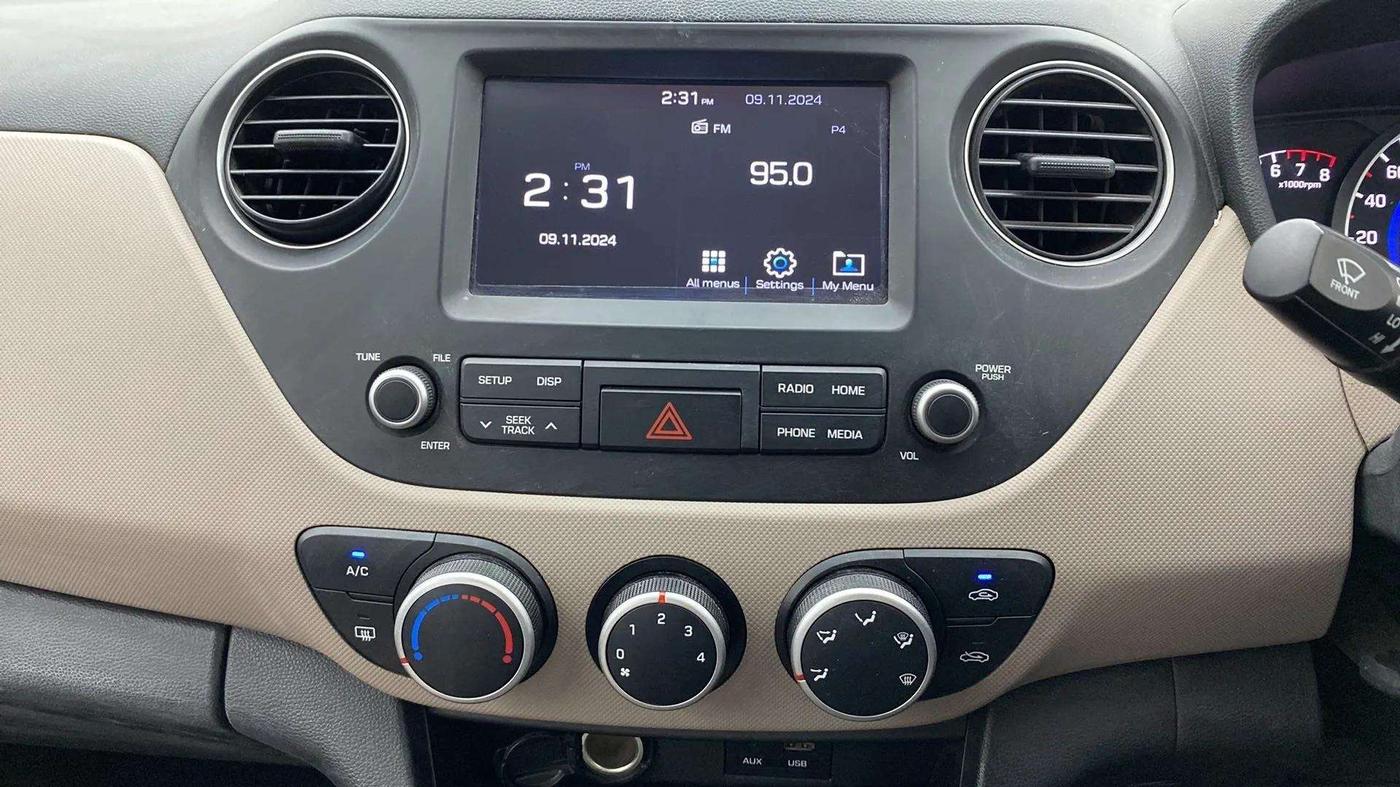 2019 Hyundai Grand i10 SPORTZ 1.2 KAPPA VTVT, Petrol, Manual, 31,997 km, Air Conditioner