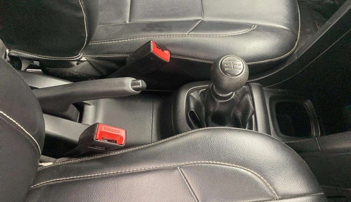 2016 Maruti Swift LXI, Petrol, Manual, 75,111 km, Gear Lever