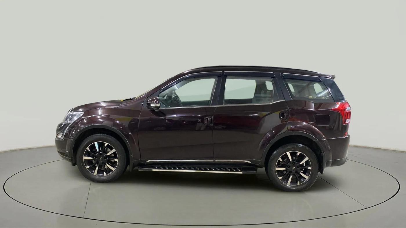 2019 Mahindra XUV500 W11 AT, Diesel, Automatic, 55,771 km, Left Side
