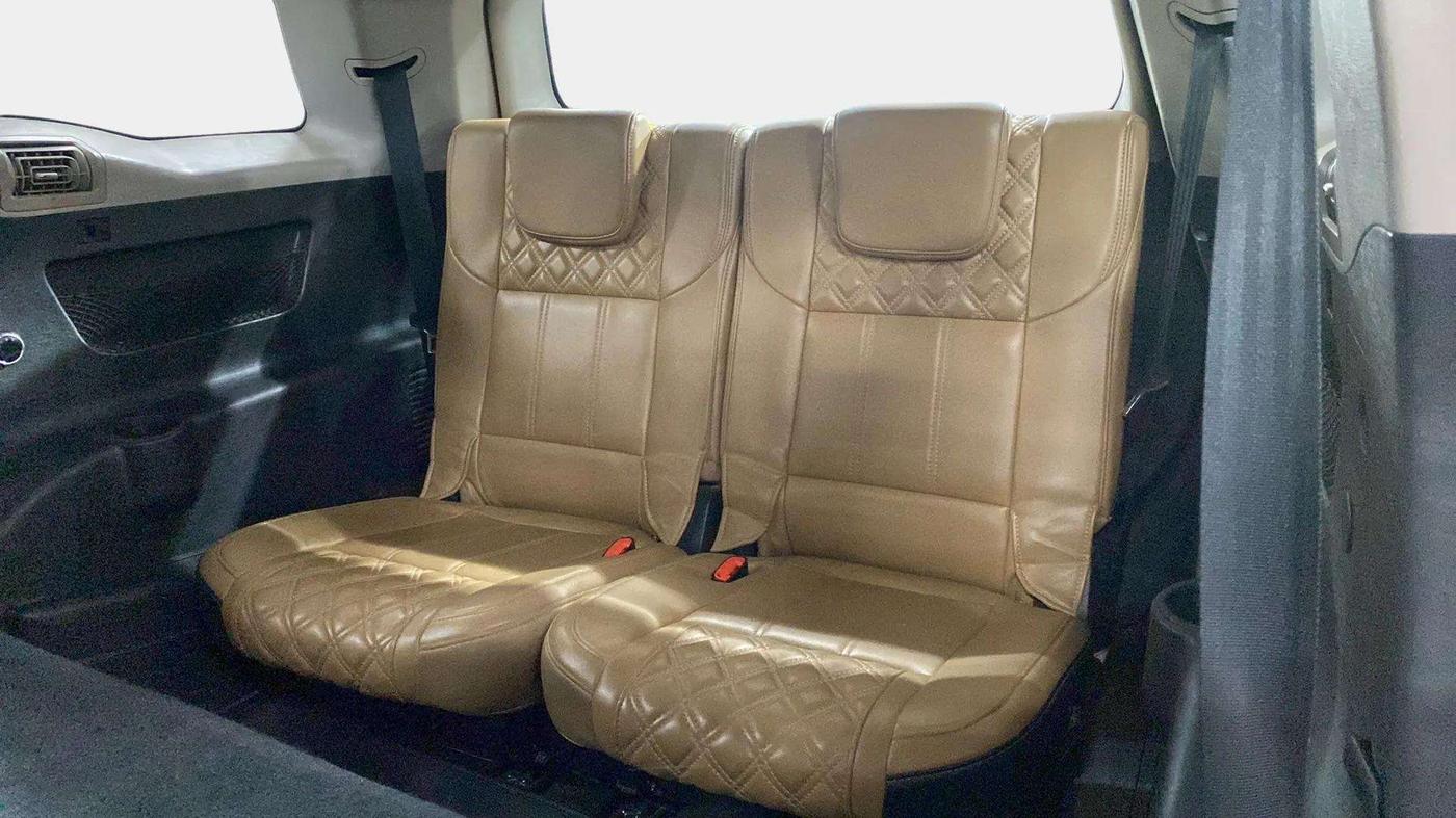 2019 Mahindra XUV500 W11 AT, Diesel, Automatic, 55,771 km, Third Seat Row ( optional )