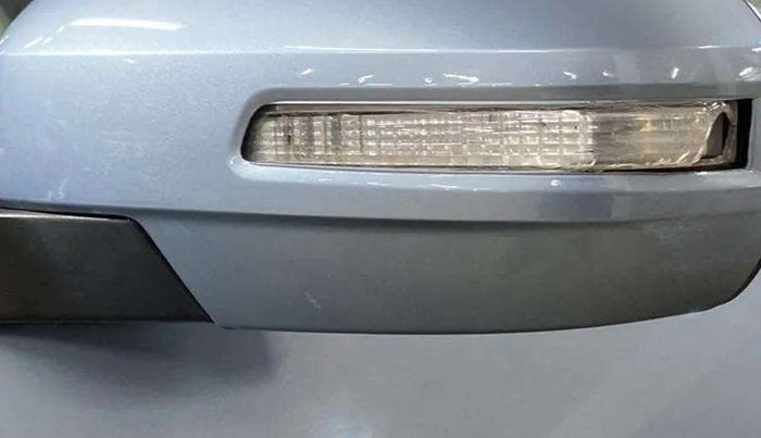 2014 Maruti Ertiga VXI CNG, CNG, Manual, 70,044 km, Left rear-view mirror - Indicator light has minor damage