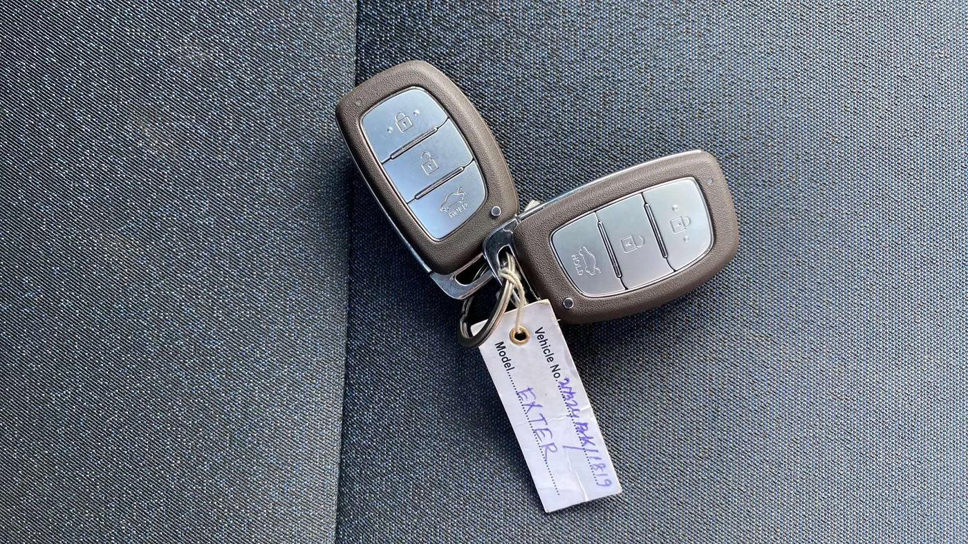 2023 Hyundai EXTER SX(O) CONNECT 1.2 AMT DUAL TONE, Petrol, Automatic, 6,854 km, Key Close Up