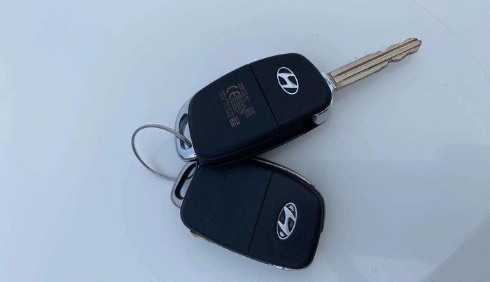 2017 Hyundai Creta E PLUS 1.6 PETROL, Petrol, Manual, 50,004 km, Key Close Up