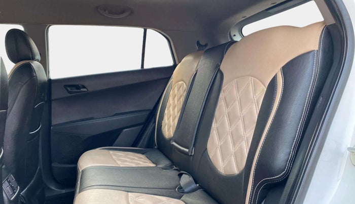 2017 Hyundai Creta E PLUS 1.6 PETROL, Petrol, Manual, 50,004 km, Right Side Rear Door Cabin