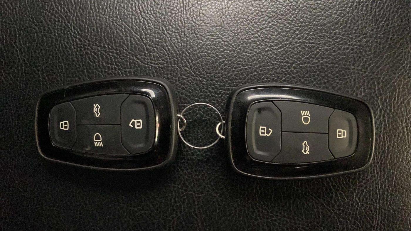 2020 Tata ALTROZ XT PETROL, Petrol, Manual, 52,908 km, Key Close Up