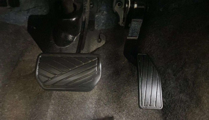 2015 Maruti Celerio VXI AMT, Petrol, Automatic, 43,769 km, Pedals