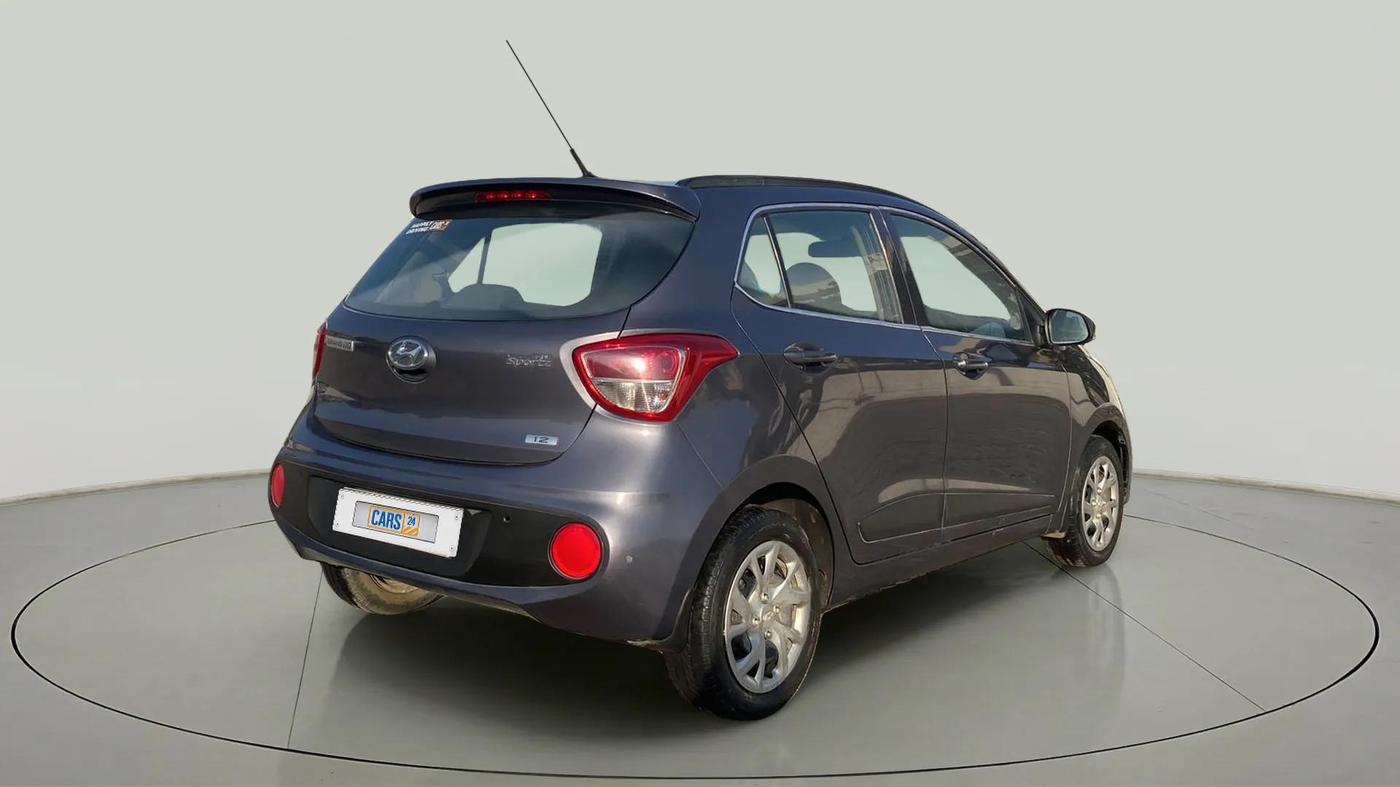 2019 Hyundai Grand i10 SPORTZ 1.2 KAPPA VTVT, Petrol, Manual, 30,589 km, Right Back Diagonal