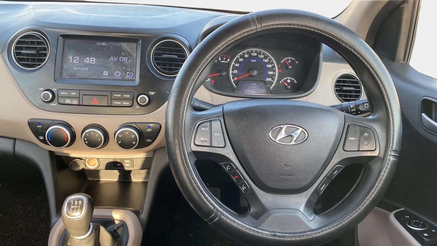 2019 Hyundai Grand i10 SPORTZ 1.2 KAPPA VTVT, Petrol, Manual, 30,589 km, Steering Wheel Close Up