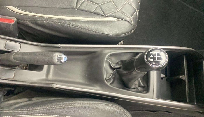 2021 Maruti Baleno DELTA PETROL 1.2, Petrol, Manual, 29,372 km, Gear Lever