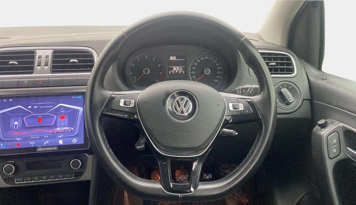 2020 Volkswagen Polo HIGHLINE PLUS 1.0, Petrol, Manual, 37,095 km, Steering Wheel Close Up