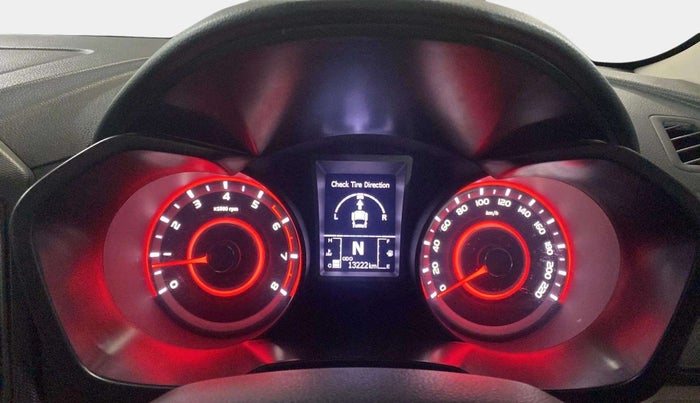 2022 Mahindra XUV300 W6 1.2 PETROL AMT, Petrol, Automatic, 13,372 km, Odometer Image