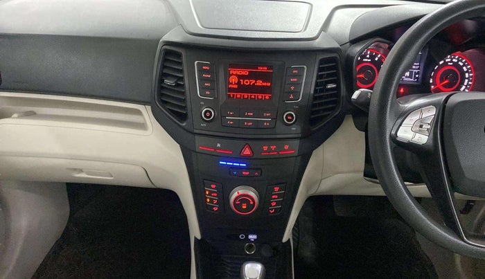 2022 Mahindra XUV300 W6 1.2 PETROL AMT, Petrol, Automatic, 13,372 km, Air Conditioner
