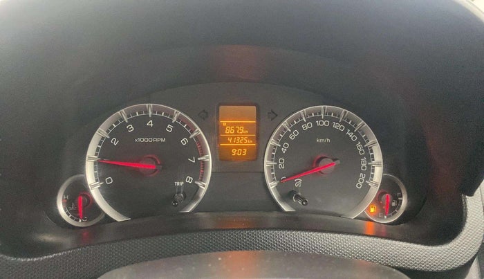 2014 Maruti Swift VXI, Petrol, Manual, 41,477 km, Odometer Image