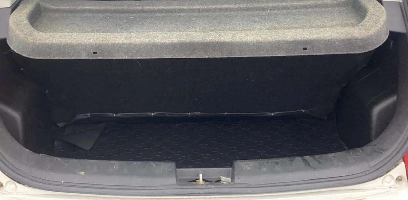 2014 Maruti Swift VXI, Petrol, Manual, 41,477 km, Boot Inside