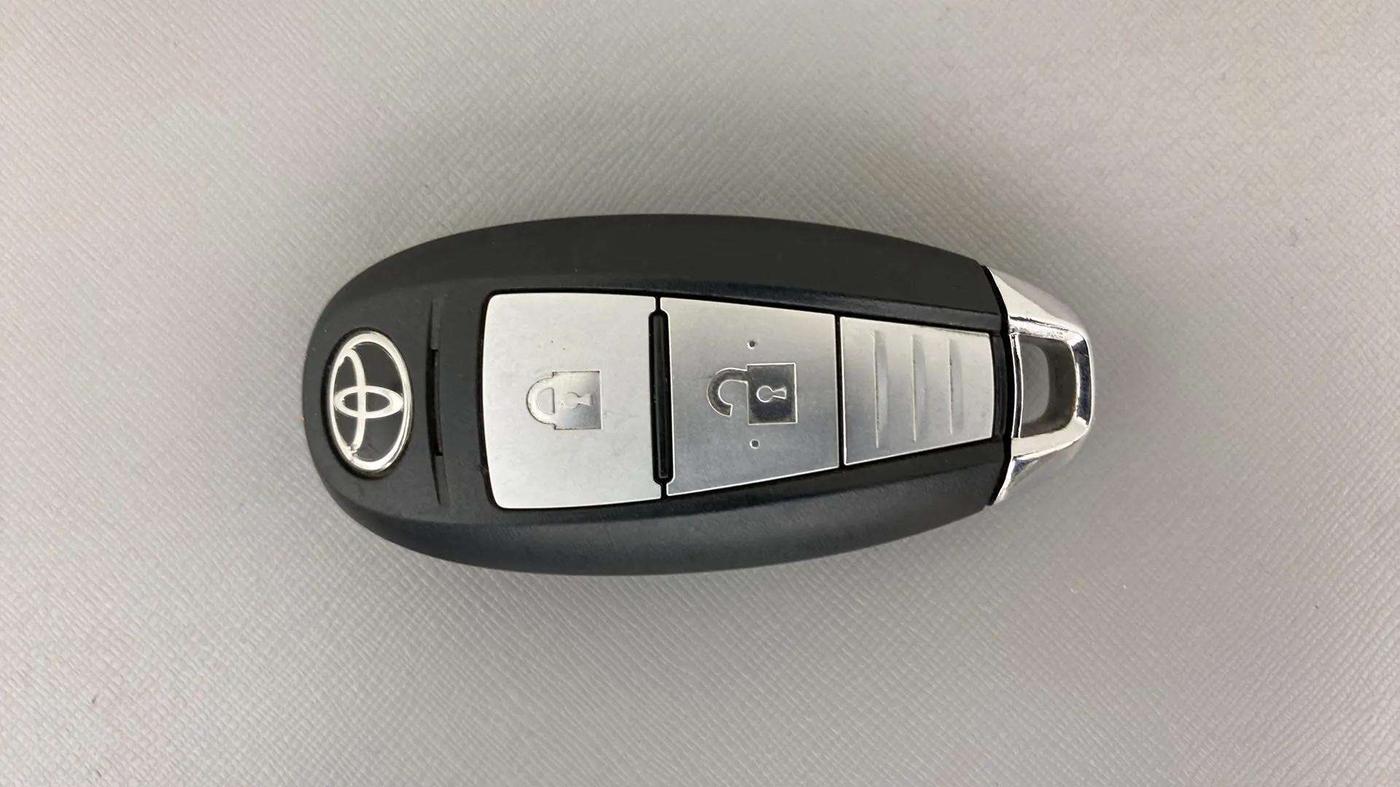 2020 Toyota URBAN CRUISER HIGH GRADE AT, Petrol, Automatic, 41,960 km, Key Close Up