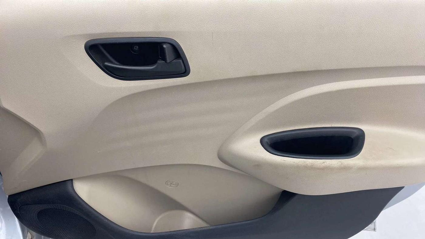2020 Hyundai NEW SANTRO SPORTZ MT, Petrol, Manual, 23,393 km, Driver Side Door Panels Control