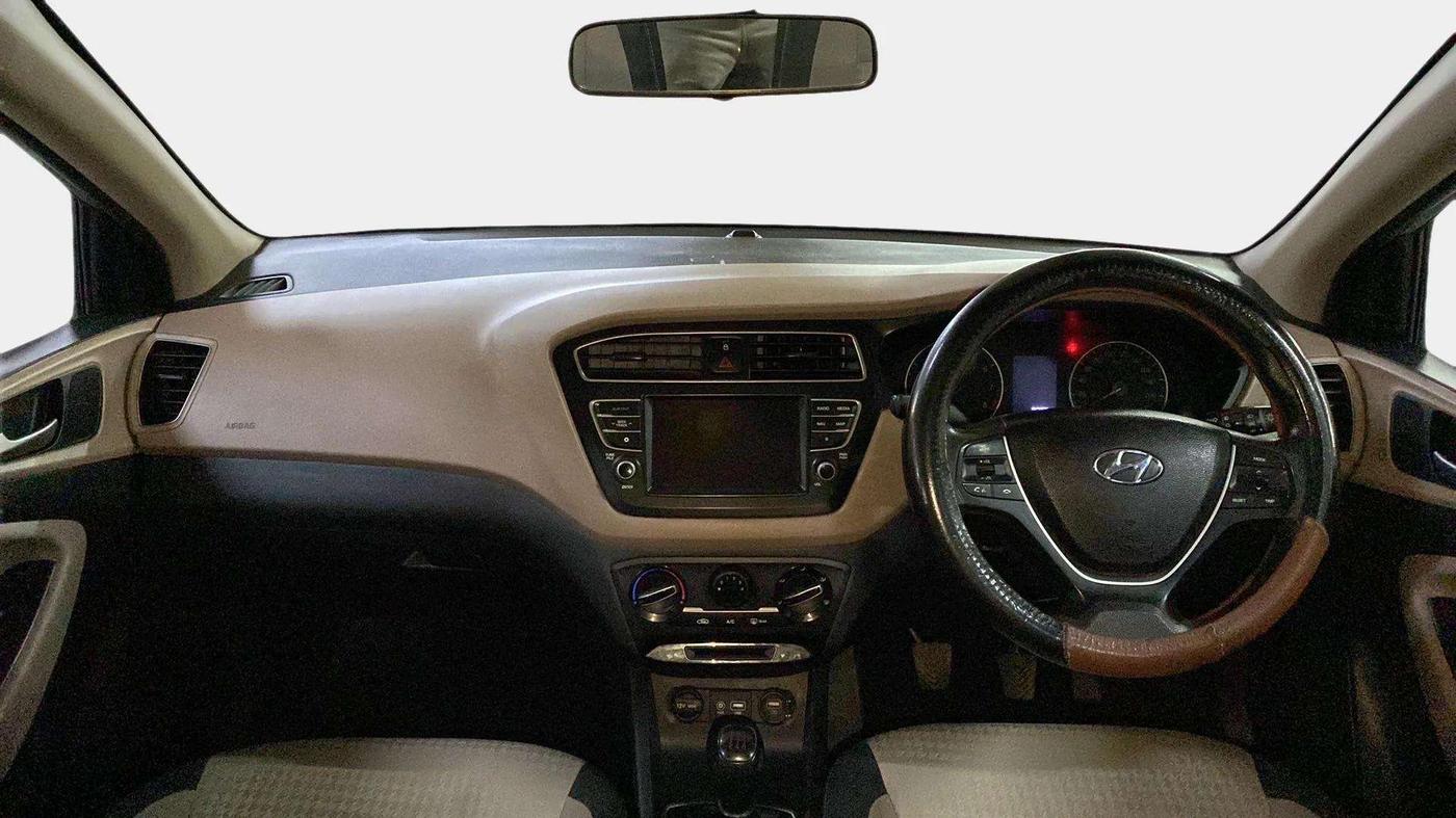 2019 Hyundai Elite i20 SPORTZ PLUS 1.2, Petrol, Manual, 97,881 km, Dashboard