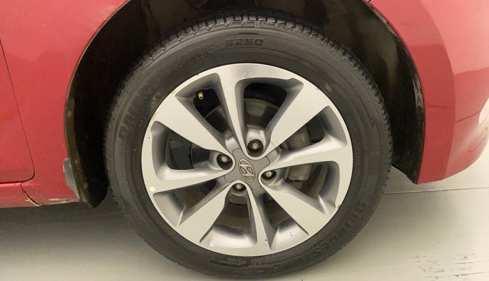 2017 Hyundai Elite i20 ASTA 1.4 CRDI (O), Diesel, Manual, 91,079 km, Right Front Wheel