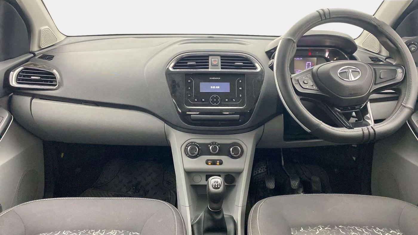 2021 Tata Tiago XT PETROL, Petrol, Manual, 34,943 km, Dashboard