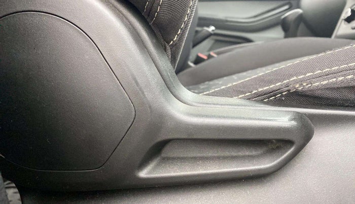 2021 Tata Tiago XT PETROL, Petrol, Manual, 34,943 km, Driver Side Adjustment Panel