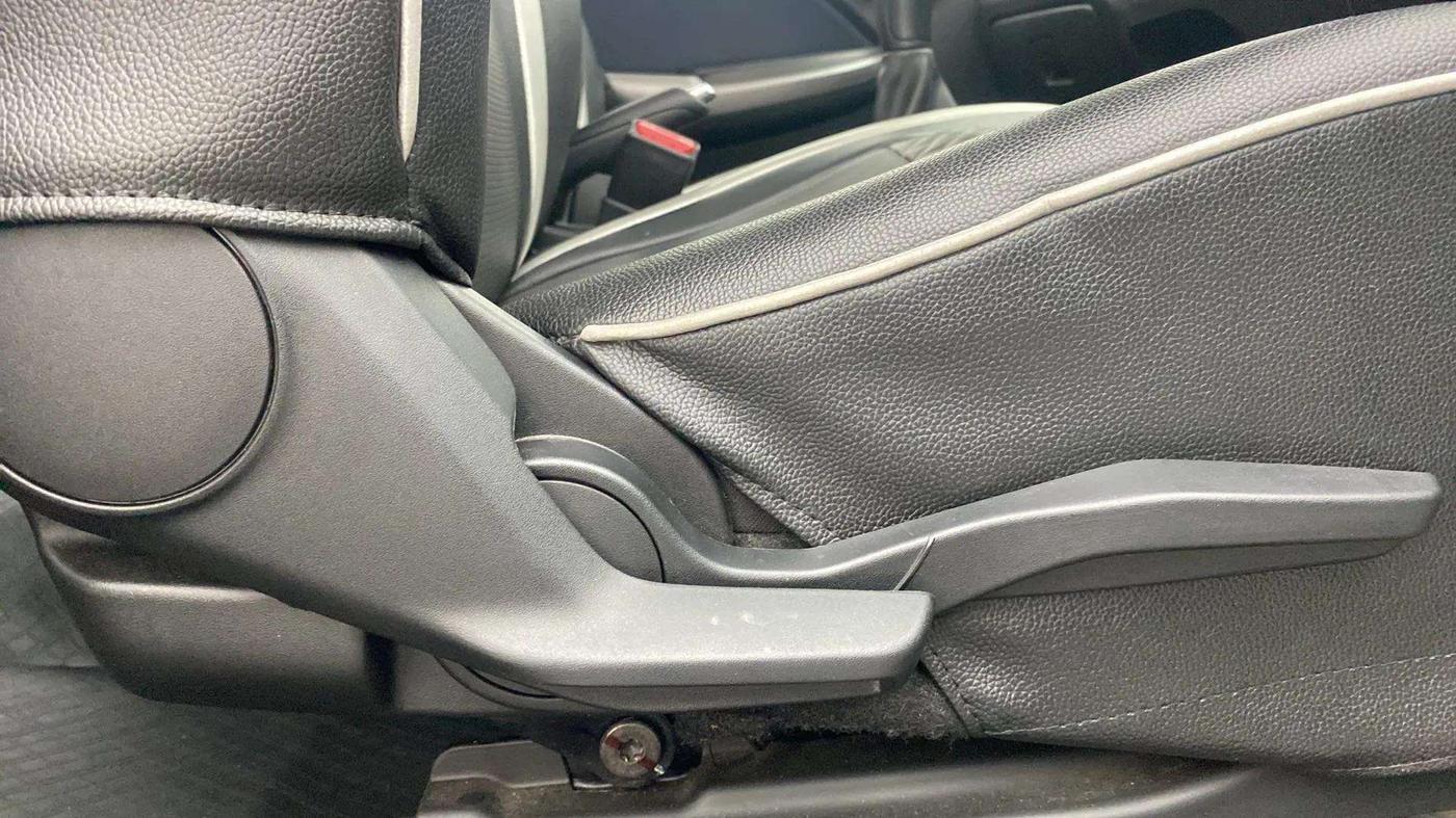 2021 Toyota Glanza G, Petrol, Manual, 16,605 km, Driver Side Adjustment Panel